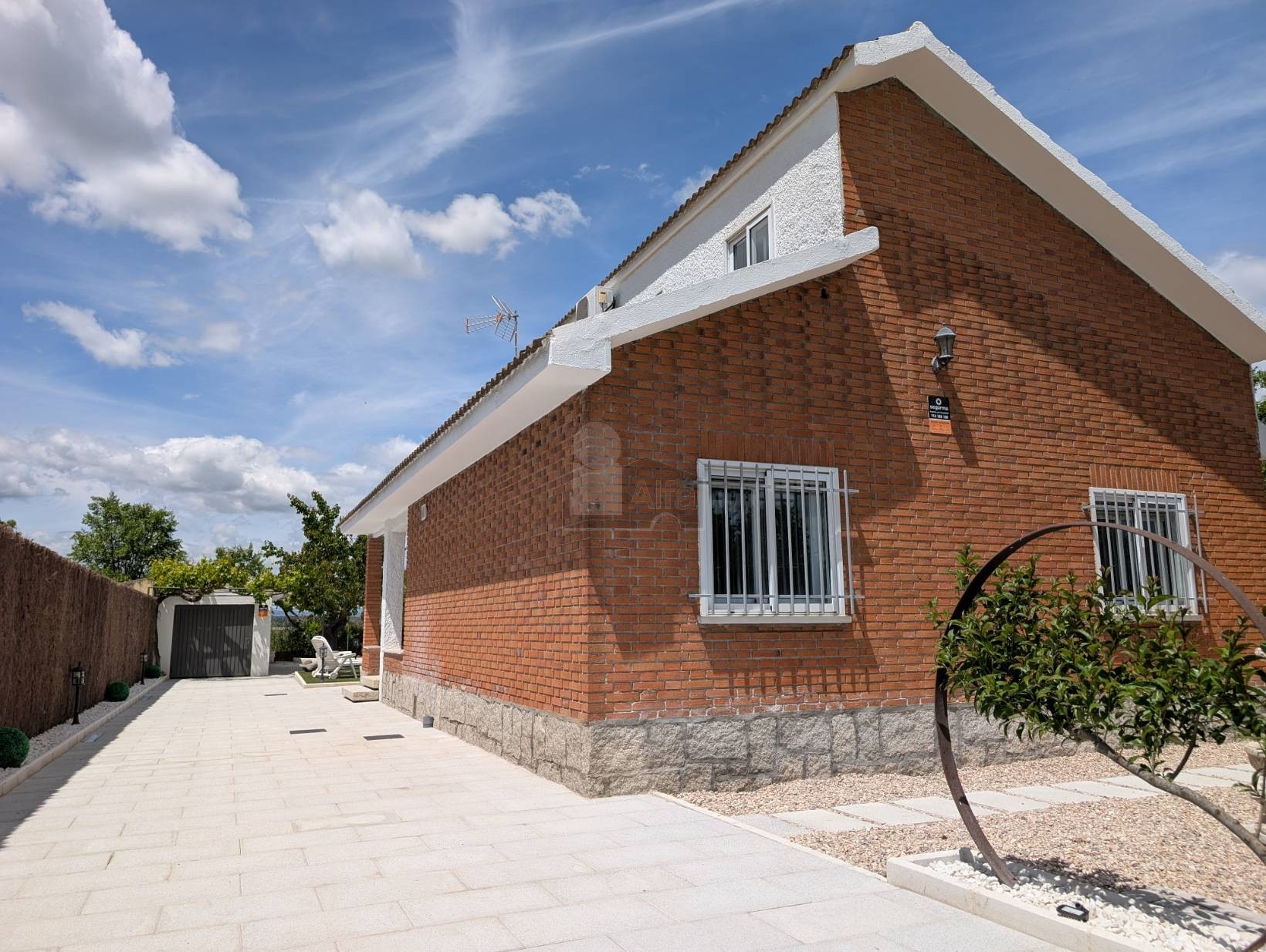 Casa en alquiler  Fuente el Saz de Jarama, Madrid  43/43