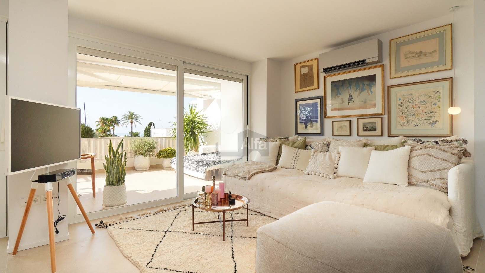 Piso en venta  Santa Eulària des Riu  5/31