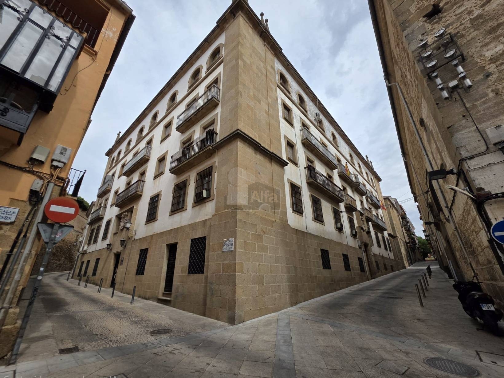 Piso en venta en Plasencia, Cáceres 2/23