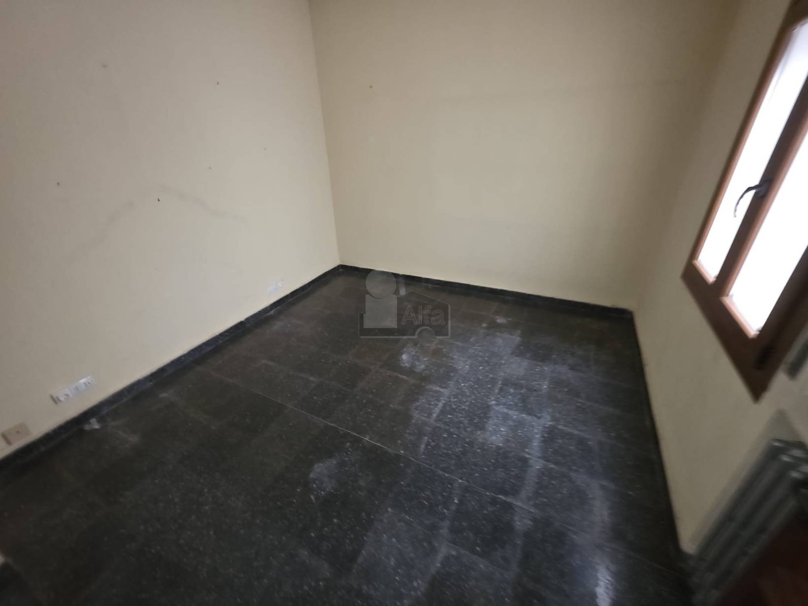 Piso en venta en Plasencia, Cáceres 8/23