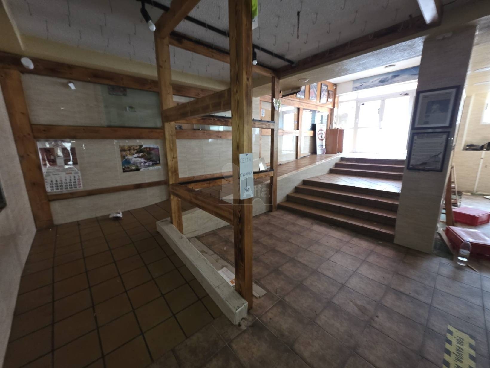 Local en venta en Baños de Montemayor 19/27